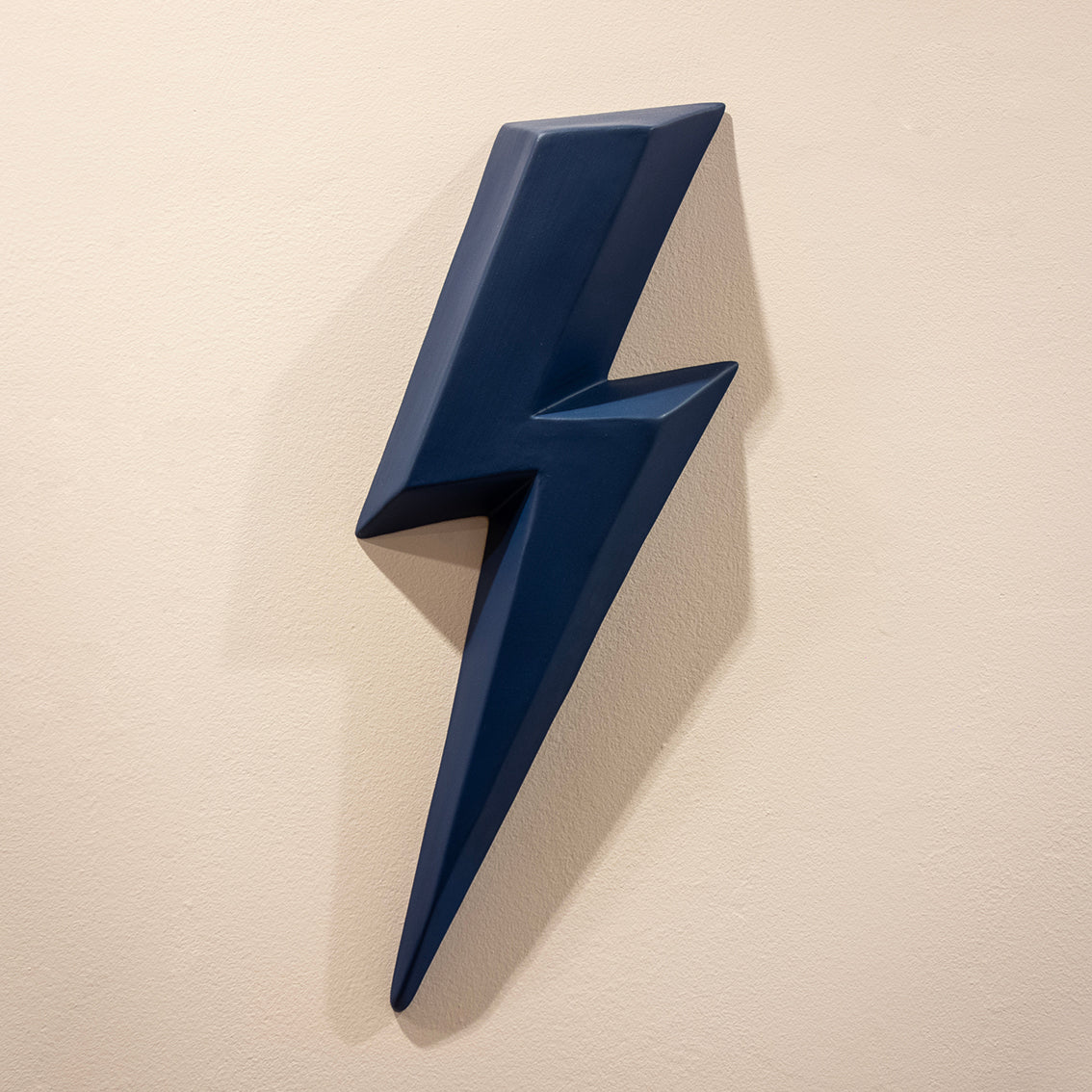 Ceramic lightning bolt - Storm blue